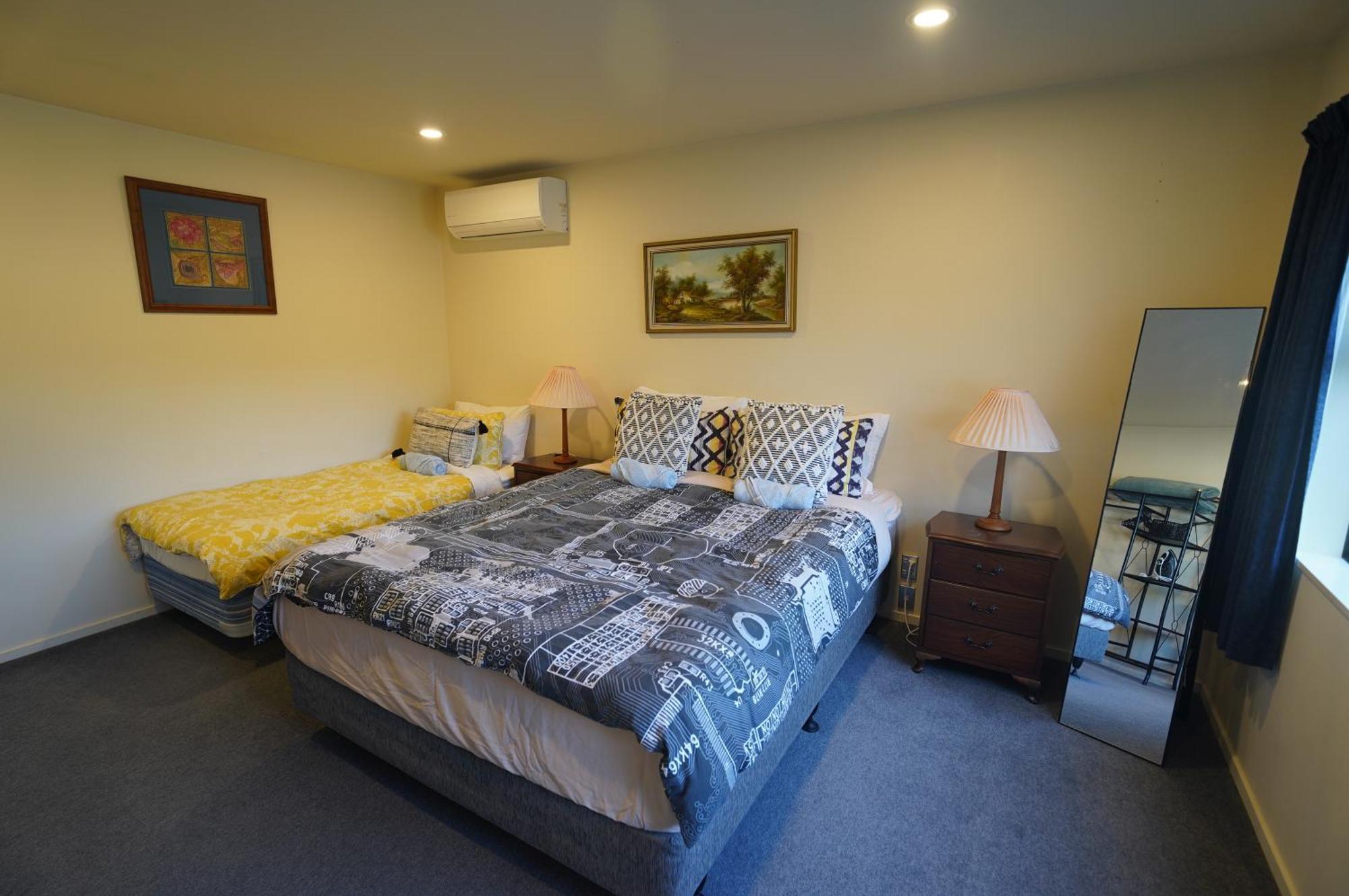 Atarau Grove Holiday House Paraparaumu Eksteriør bilde